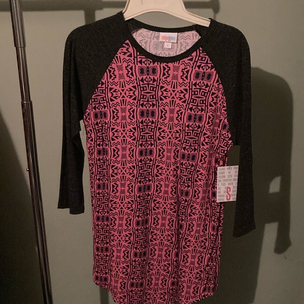 Lularoe small Randy 3/4 shirt